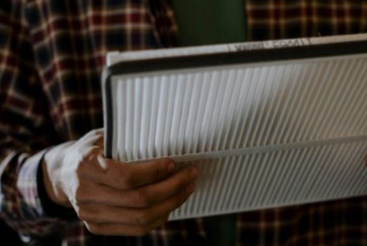 You Should Not Underestimate Replacing the Engine Air Filter — Here’s Why
