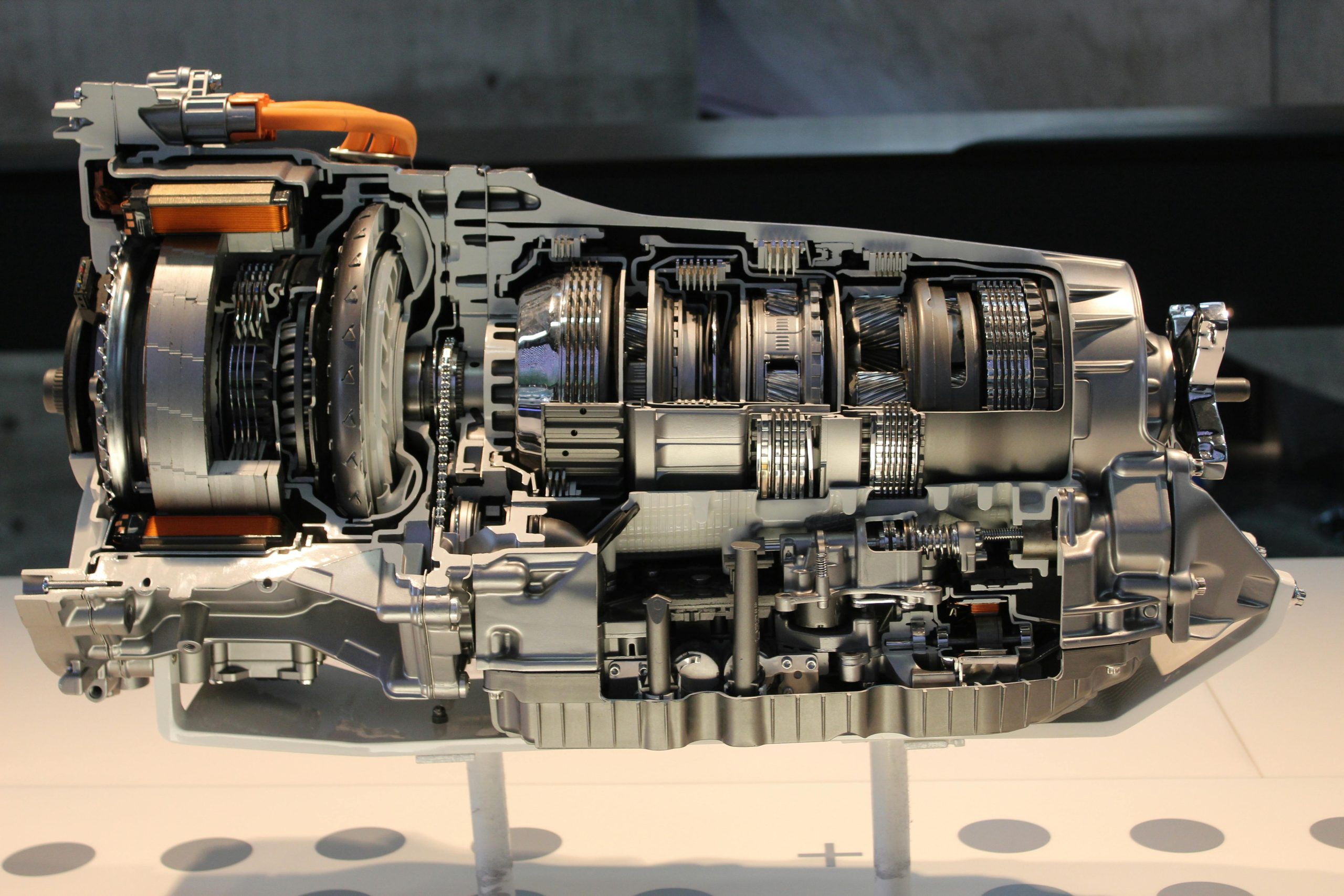 Have You Replaced Your Transmission Oil? If You Said No, You Need to Read This Before You Drive Another Mile